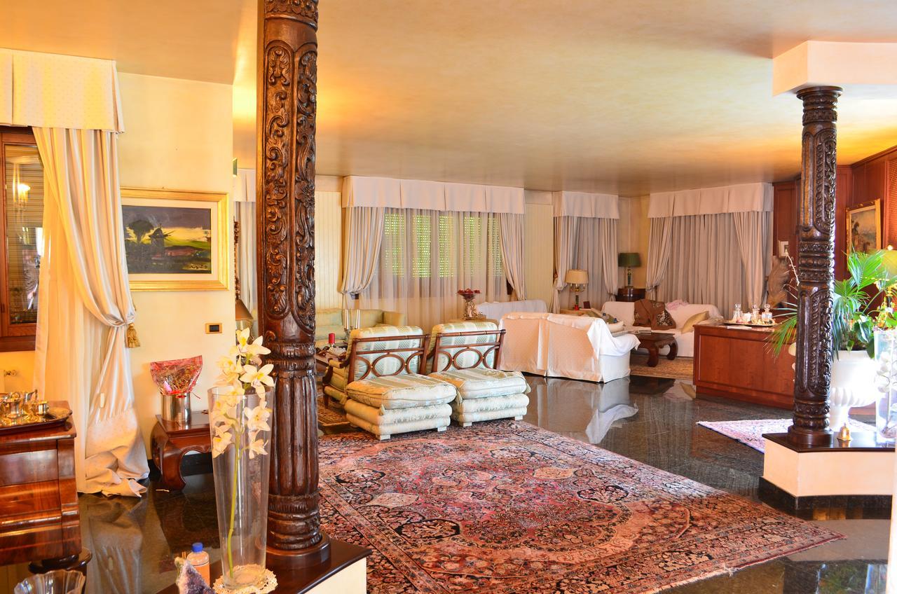 Corbetta Villa Olivares מראה חיצוני תמונה